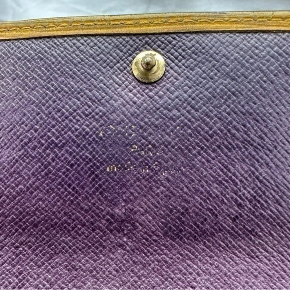 AUTHENTIC Louis Vuitton Sarah Epi leather wallet. Tassel yellow. - Picture 11 of 12